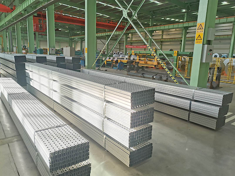 bracket in factory 01